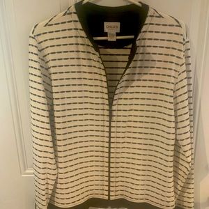Black and white Travelers lightweight jacket